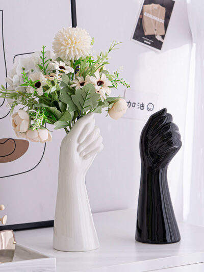 Modern Art Vases White Ceramic Hand Vase For Hydroponic Flower Arrangement Desktop