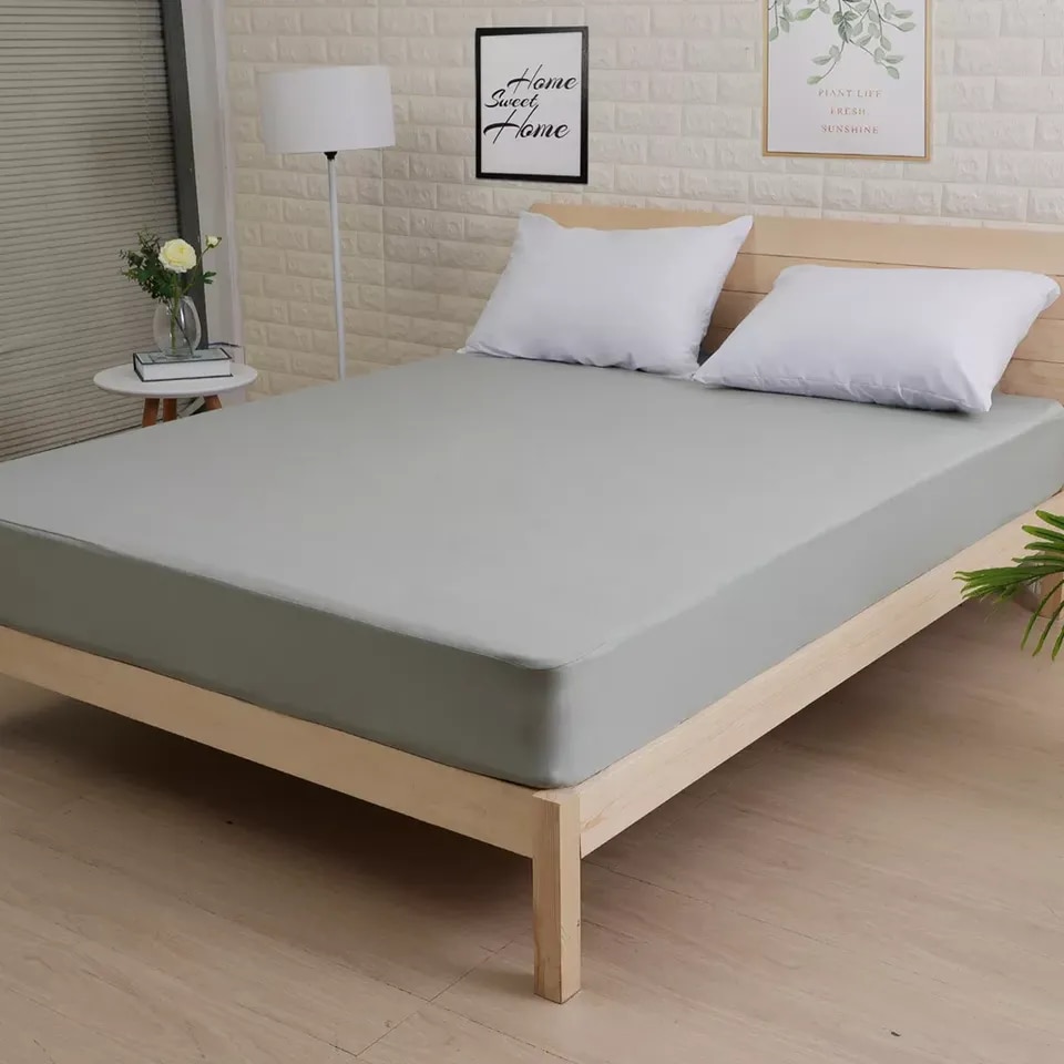 Waterproof Bed Cover Smooth Microfiber Mattress Protector Waterproof Fitted Sheet
