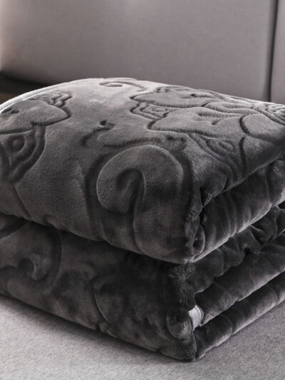 Solid Soft Warm Velvet Blanket